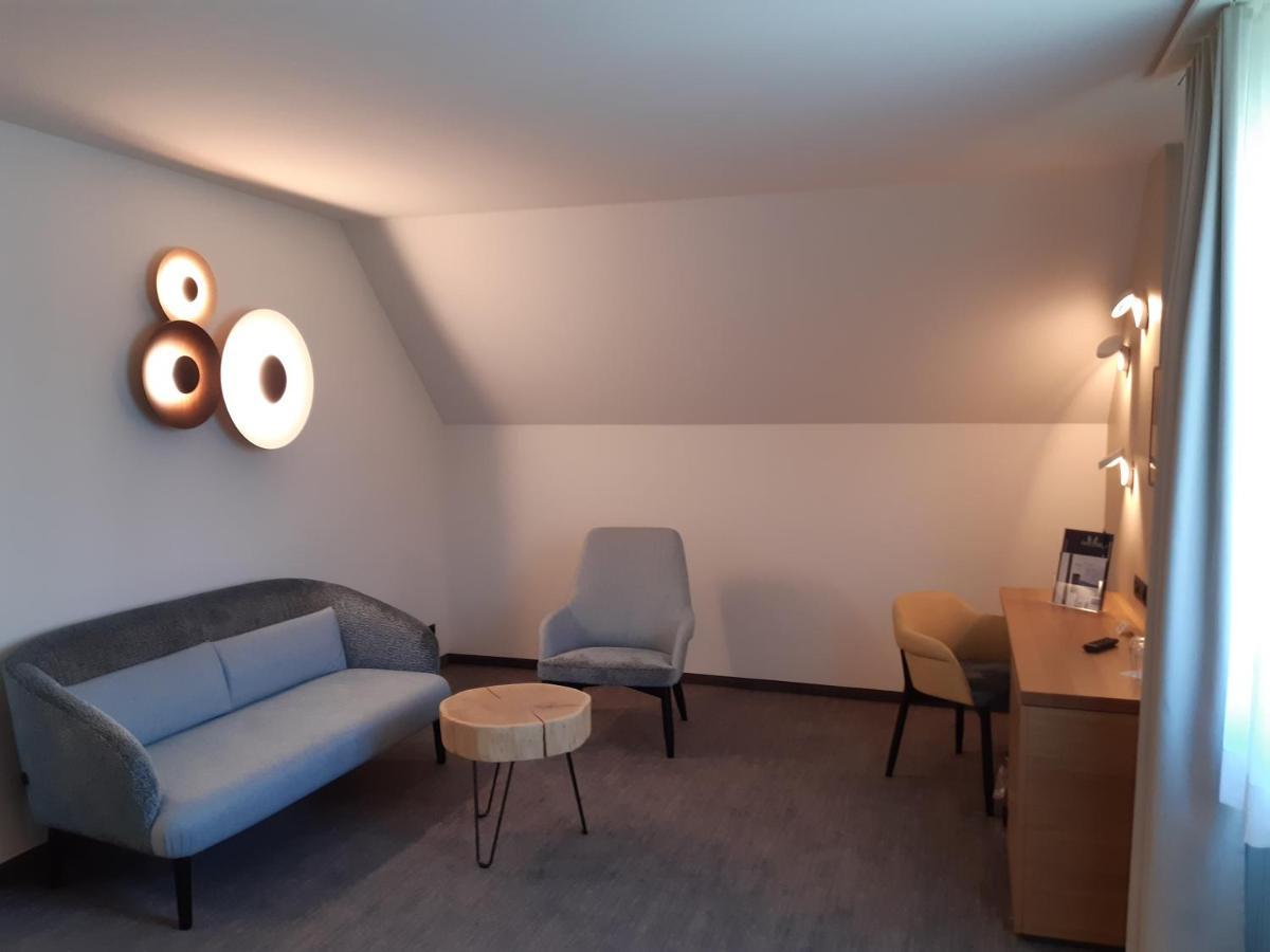 Hotel Urs Und Viktor Bettlach Bagian luar foto
